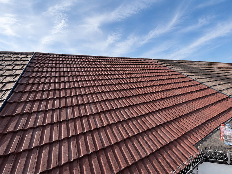 Completed roof on UK semi-detached house