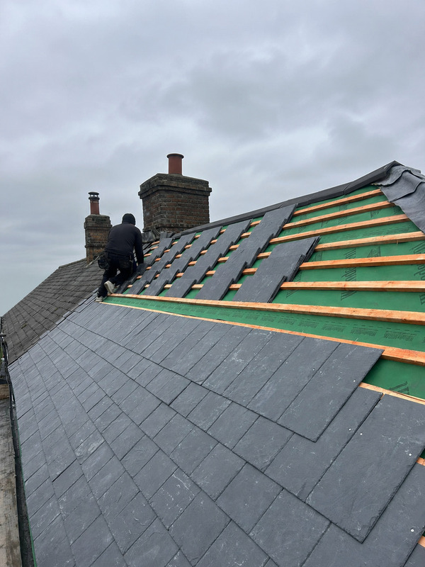 New flat roof installation